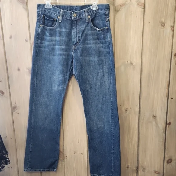 Levi's 569, straight legged 34x34, preowned, Excellent condition - Picture 2 of 5